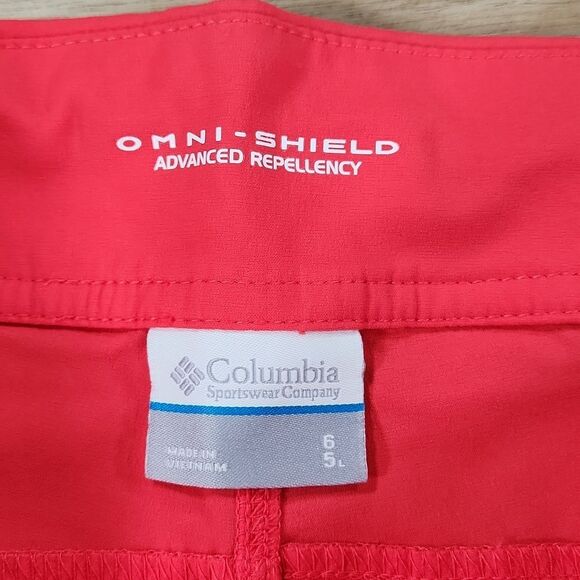 ☔️🔸️Columbia Red Omni-Shield Repellancy Shorts Size 6 - Picture 9 of 11